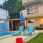וילה Helena - Pool & Sea View *